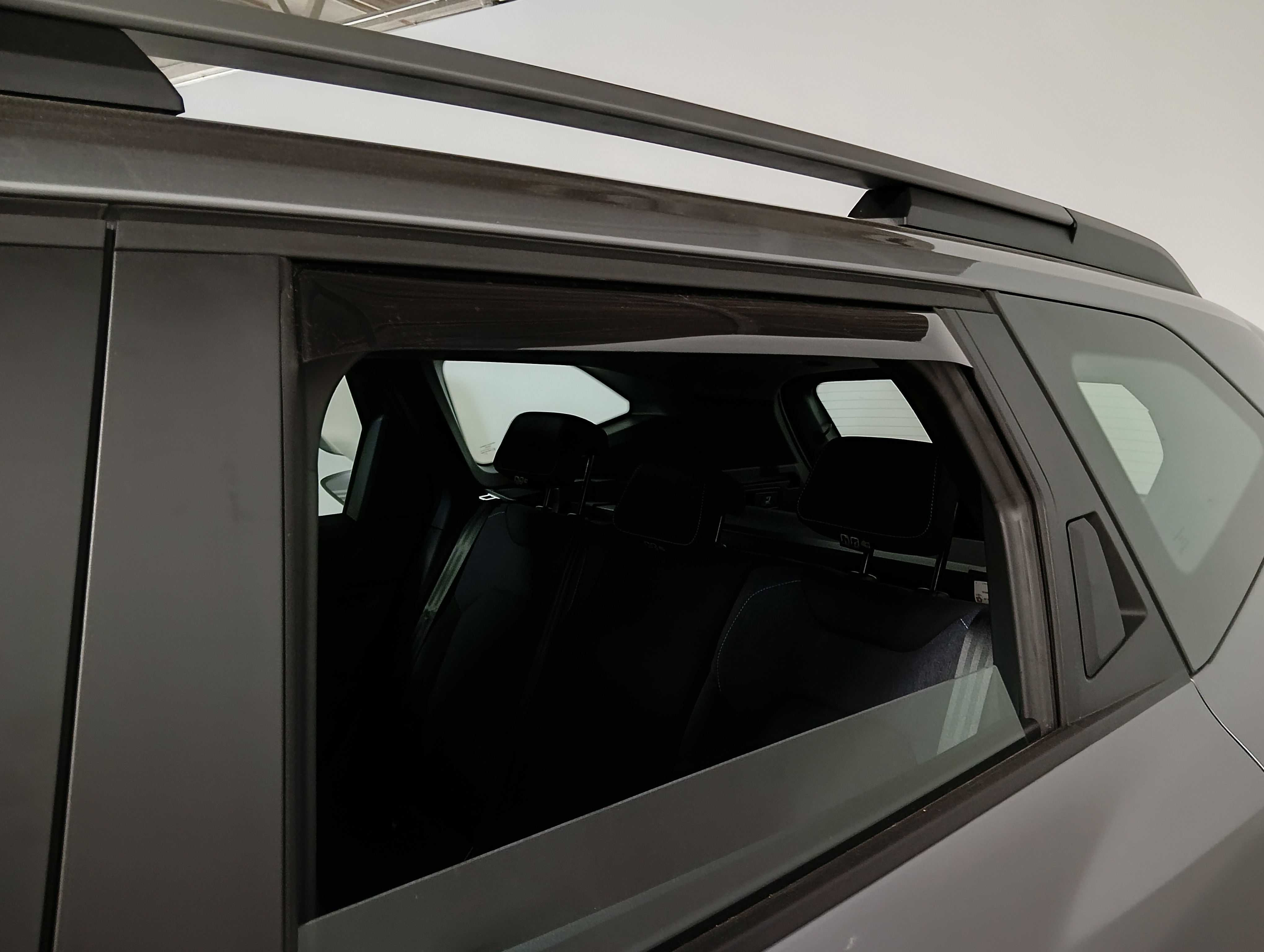 Kit Deflettori D'aria Farad 16.050 Per Mercedes Classe B 2011 - Anteriore E Posteriore
